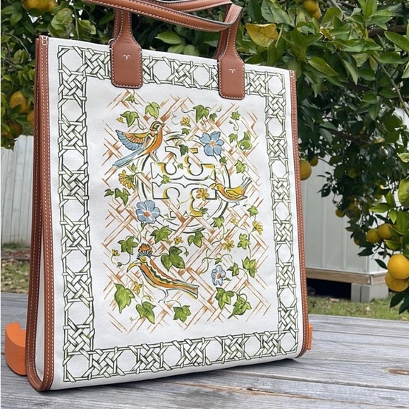 Authentic TORY BURCH Leather/Cotton printed magnetic snap long Tote - Picture 12 of 12